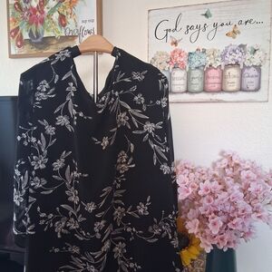 Floral Black and White Women's Blouse
